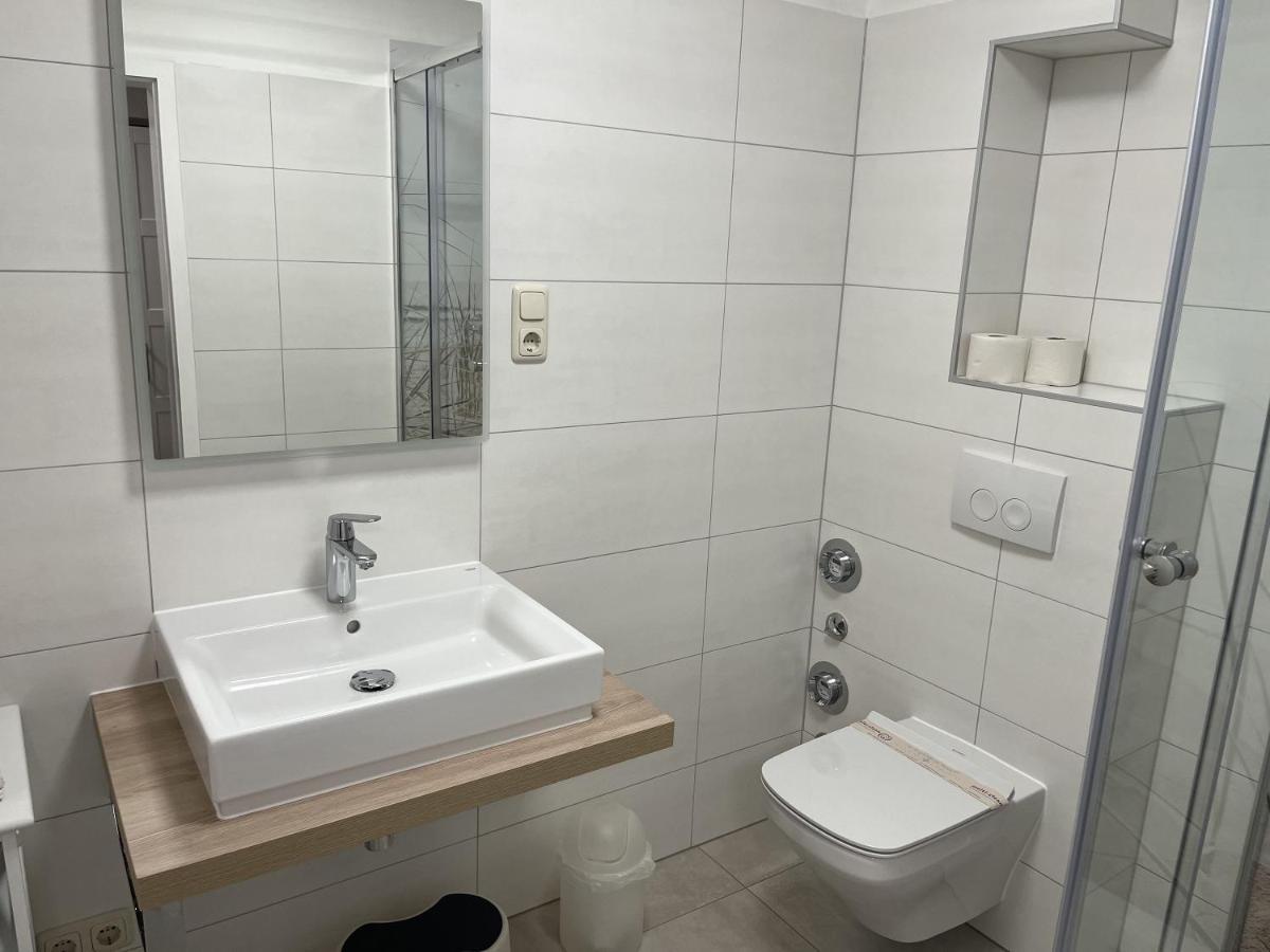 Strandnahe Ferienwohnung Mit Balkon - Strandresidenz Brandenburg Fewo 29 Goehren  Esterno foto
